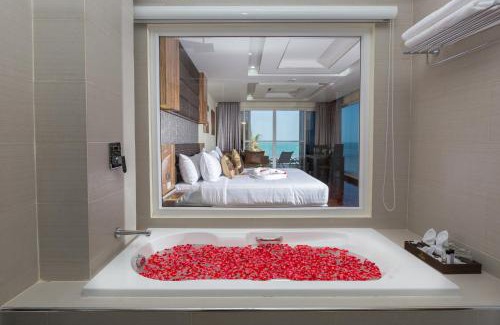 Maret Resort | Royal Beach Boutique Resort & Spa Koh Samui