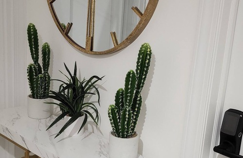 Queens House | Royal Elegance