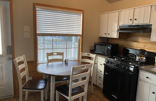 New Braunfels Cottage | Royal Gate Retreat Unit 4