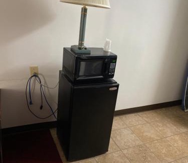Albany Hotel | Royal Inn