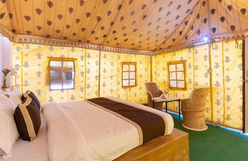 Sam Cabin | Royal Jaisalmer Resort with Swimming Pool