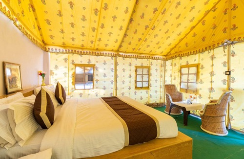 Sam Cabin | Royal Jaisalmer Resort with Swimming Pool