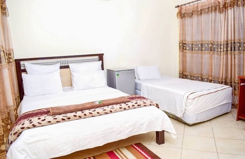 Mazabuka House | Royal Laricio Lodge