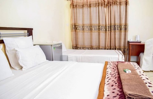 Mazabuka House | Royal Laricio Lodge