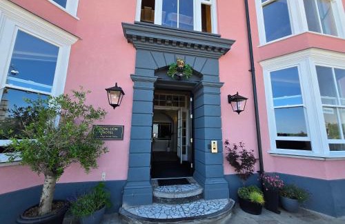 Tenby Hotel | Royal Lion Hotel