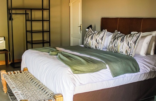 Vaalwater Cabin | Royal Morubisi Founder's Lodge
