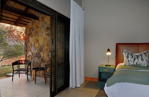 Vaalwater Cabin | Royal Morubisi River Lodge