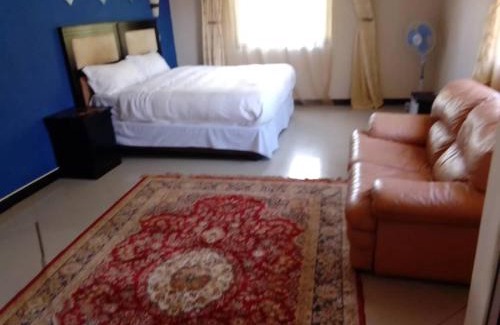 Livingstone House | Royal olimpia