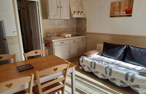 Aubagne House | Royal Palmeraie