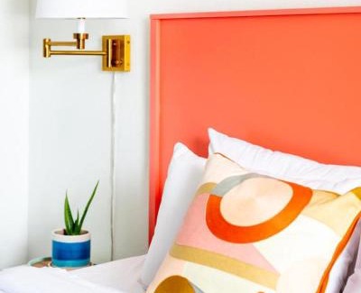 Savannah Beach Hotel | Royal Palms Motel