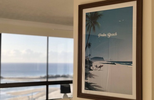 Palm Beach Apartment | Royal Palms Uninterrupted Views