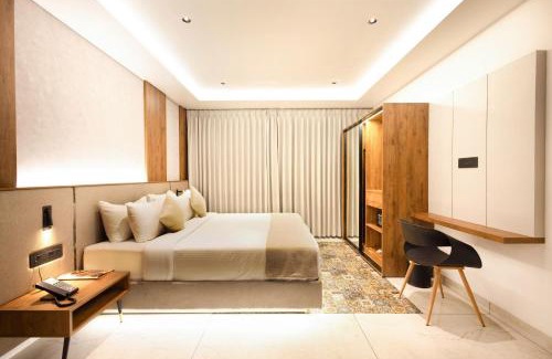 Kozhikode Hotel | Royal Plaza Inn by RAK Rooms, Calicut