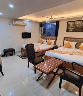 Vasant Kunj Hotel | Royal Residency