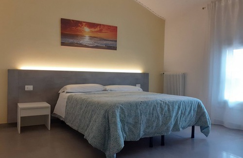 San Faustino-Madonnina-Quattroville House | Royal Room & Breakfast