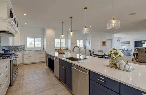 Sandbridge House | Royal Shell North | Oceanfront | Private Pool and Hot Tub