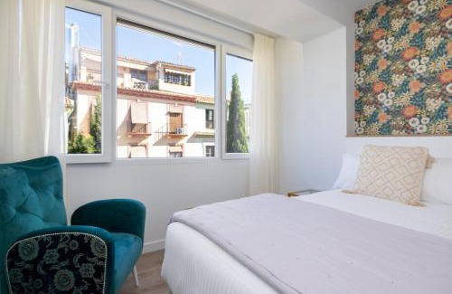 Central District Apartment | Royal View Suite