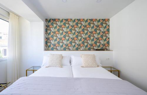 Central District Apartment | Royal View Suite