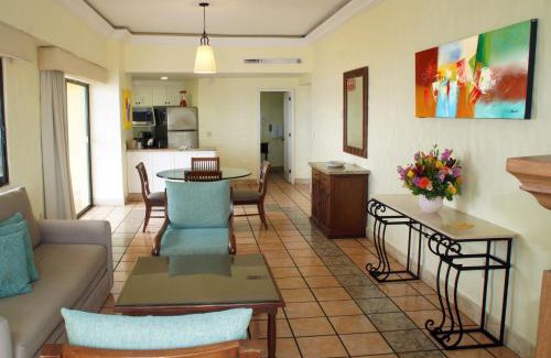 Zona Dorada Resort | Royal Villas Resort