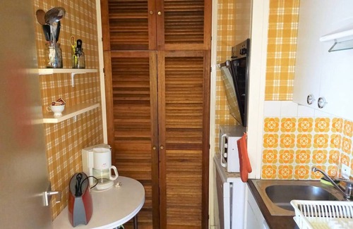 Royan Apartment | Royan Parc - APARTMENT - residence LA GRANDE HUNE - a little view of the sea