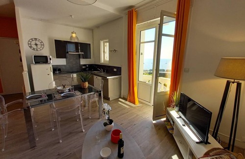 Pontaillac Apartment | Royan Pontaillac - MAGICAL VIEW for this APARTMENT on the 1st floor - Résidence du Golf