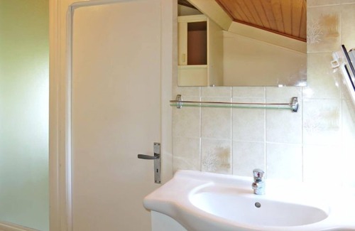 Tredrez-Locquemeau House | Roz Amor by Interhome