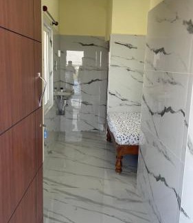 Sholinghur Hotel | RR Residency