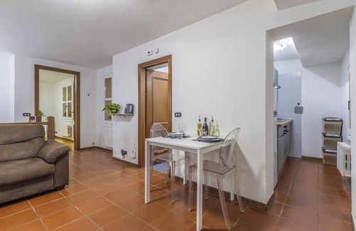 Old Town Apartment | [Rua Pioppa] 2 ospiti WiFi Parcheggio