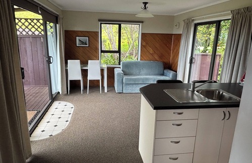 Ruakaka Cottage | Ruakaka Retreat, heavenly views.