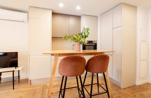 Ciudad Lineal Apartment | Rubik IX apartment in Madrid