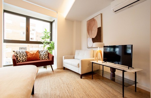 Ciudad Lineal Apartment | Rubik VII apartment in Madrid