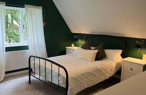 Clabby House | Ruby Cottage