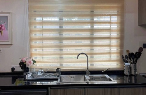 Lusaka House | Ruby's Haven w/Back up power supply