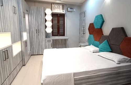 Varanasi House | Rudraksha Inn