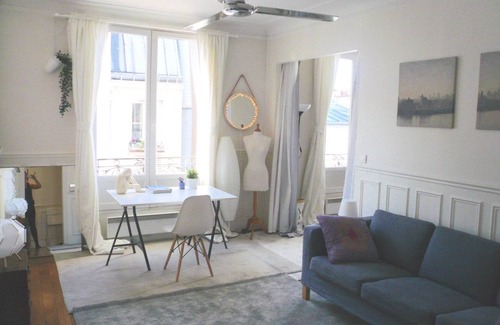 14th Arrondissement Apartment | Rue Daguerre Appartement Chic Parisien Lumineux
