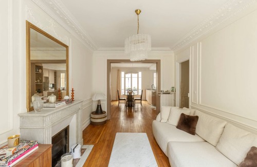 16th Arrondissement Apartment | Rue Davioud by onefinestay