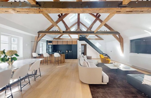 Saint-Thomas-d'Aquin Apartment | Rue Du Bac St Germain- A stunning home with a terrace