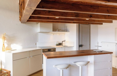 Chernex Apartment | Rue du Centre | Bright duplex near Montreux train station