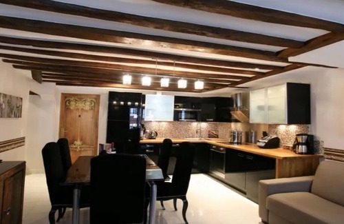 Quartier du Gros-Caillou Apartment | RUE MALAR 7EME- A LUXURY HOME WITH A BEAUTIFUL FRENCH DECOR NEXT TO THE SEINE