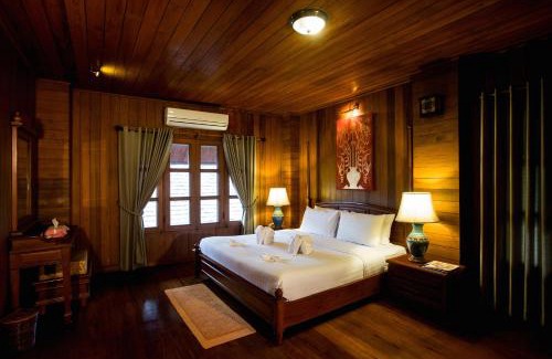 Chang Phueak Resort | Ruen Come In