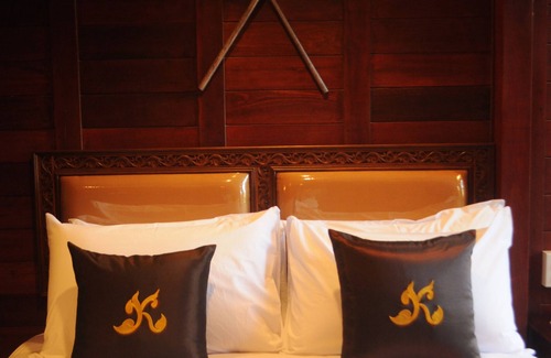 Khao Takiab Resort | Ruen Kanok Thai House