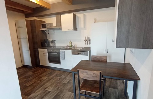Waldmuenchen Apartment | Ruhig Gelegene Ferienwohnung mit Holzofen