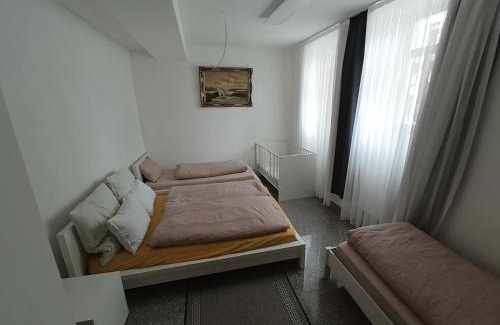 Biebrich Apartment | Ruhig gelegene Wohnung Am Schlosspark