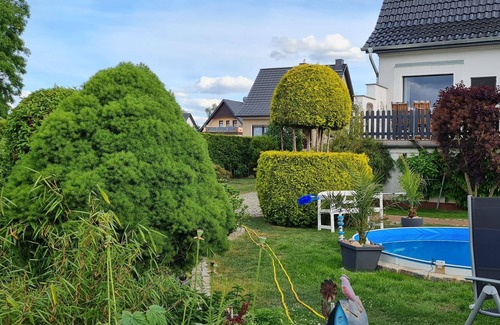 Putlitz Apartment | Ruhig Gelegenes Ferien-appartement mit Separatem Zugang auf Grünem Grundstück