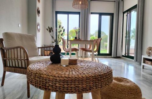 Alhaurin el Grande Apartment | Ruim appartement, zonnig terras, Alhaurin Golf!