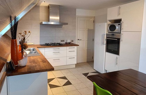 Zolder Apartment | Ruim appartement dicht bij de natuur Heusden Zolder België
