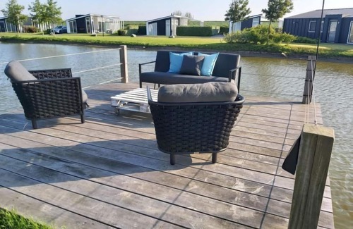 Wemeldinge House | Ruisweg 34 by Interhome