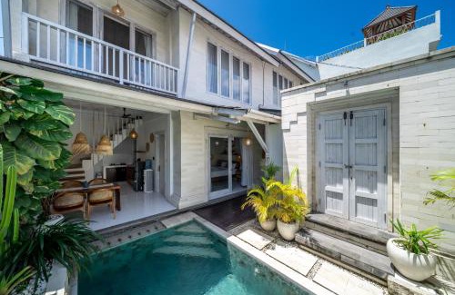 Berawa Villa | Rumah Libbo-2BR Villa with Pool near Finns
