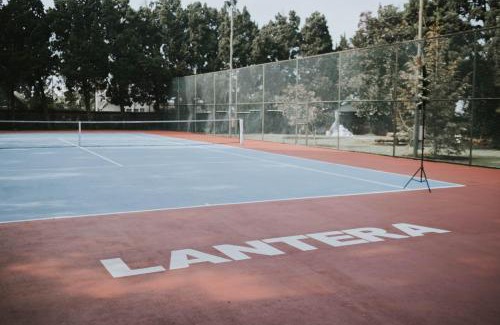 Setiabudi House | Rumah Pelita by Villa Lantera - Tennis Court & Swimming Pool