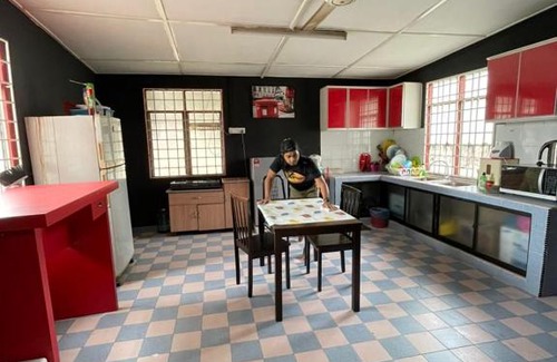 Kota Bharu House | Rumah Tamu Ummi Abah Kubang Kerian