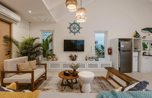 Ungasan Villa | Rumi Bumi - Tropical Beach Shack near Melasti Beach